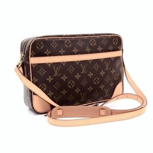 Louis Vuitton Trocadero 30 Monogram Vintage Crossbody